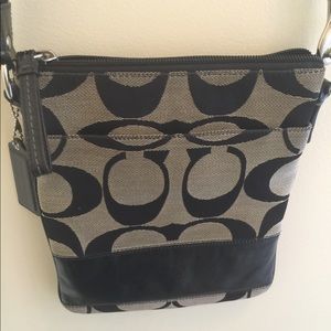 Coach crossbody black